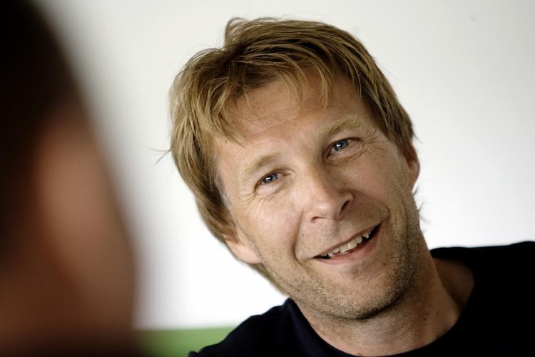 Fritstillet. Jon Stephensen blev tidligere i dag fyret af Københavns Teater. Mandag vil han give sin version af sagen. 
