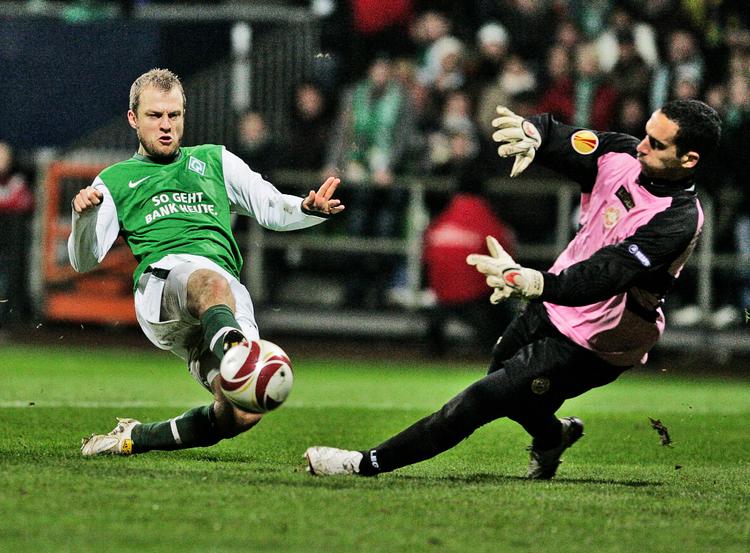 spilleklar. Daniel Jensen er efter en skadespause ved at være klar igen. Han håber at være med i returopgøret mod Twente i Europa League.  Arkivfoto: Jörg Sarbach/AP 