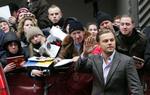 dicaprio. Leonardo DiCaprio er en af de få megastjerner, der er dukket op i Berlin. »Berlinalen krymper som isen omkring polerne«, hulker Berliner Zeitung. 