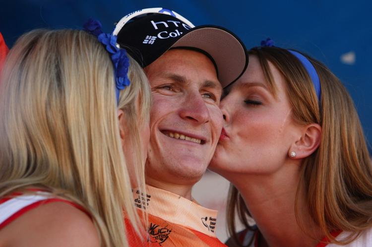 velkendt. Denne situation er Andre Greipel ved at være godt kendt med efter endnu en sejr. Arkivfoto. 