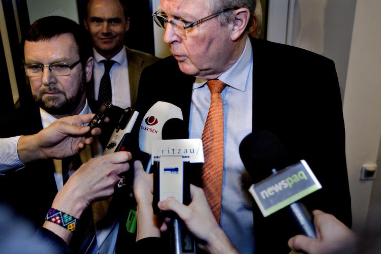 Forligsinstitution. Thorkild E. Jensen og Hans Skov Christensen genoptager forhandlingerne på søndag. 