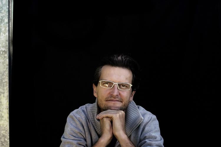 Canneskandidat. Per Fly er aktuel med  filmen 'Kvinden, der drømte om en mand' - om modefotografen med det perfekte liv, der møder den mand, hun har drømt om. 