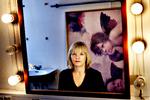 »Vi glemmer hende ikke. Og vi husker, hvad idealisterne har gjort, og at de har gjort det for os«, siger Hanne-Vibeke Holst om sin respekt for Anna Politkovskaja. 