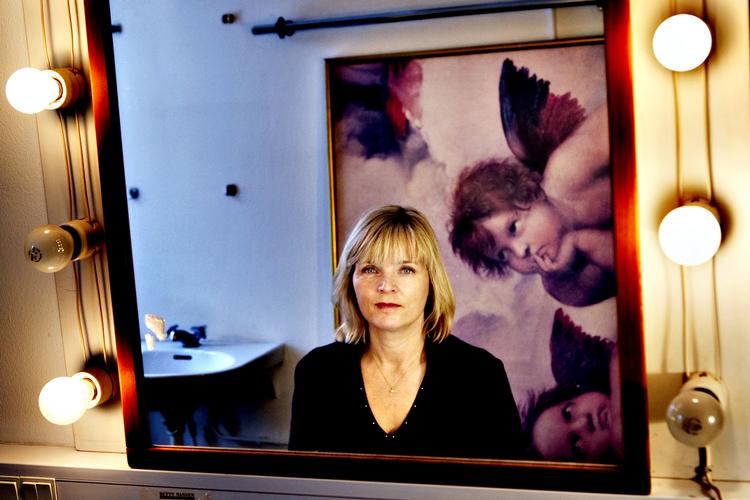 »Vi glemmer hende ikke. Og vi husker, hvad idealisterne har gjort, og at de har gjort det for os«, siger Hanne-Vibeke Holst om sin respekt for Anna Politkovskaja. 