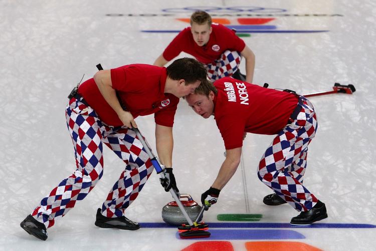 Spraglet. Norge er tæt på en plads i semifinalerne. 