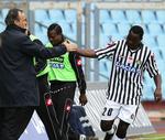 COMEBACK. Nu får Kwadwo Asamoah lejlighed til atter at fejre en scoring med Pasquale Marino. Arkivfoto. 
