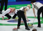 teori. For Angelina Jensen handler det om at slutte OL godt af, men i bedste fald kan to afsluttende sejre give playoff om en semifinaleplads. 