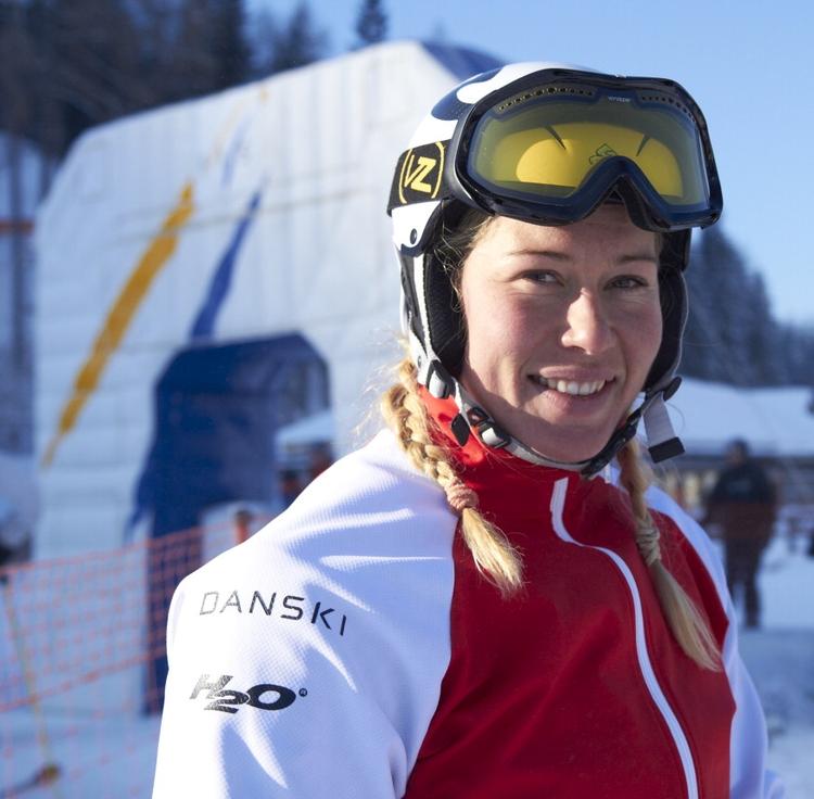 Jernlady. Et turbulent år kan få en gylden afslutning i nat, hvis Sophie Fjellvang-Sølling henter medalje. 