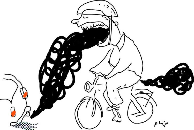 Cykeltur. »Trods min sunde og miljørigtige transportform føler jeg, når jeg kommer hen til min uddannelsesinstitution, at jeg har tungekysset med et udstødningsrør«, mener Henrik Veggerby Jensen. 