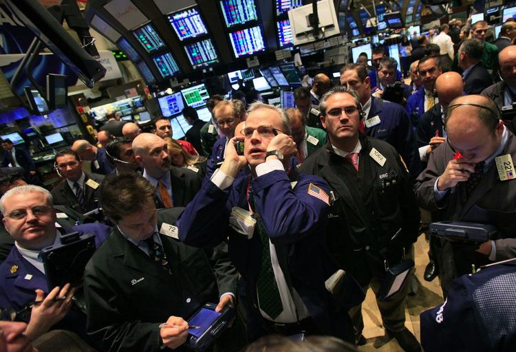 Belønning. Bonusfesten er genoptaget på Wall Street. 