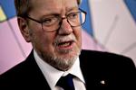 Skifte. I går overtog Per Stig Møller Kulturministeriet fra Carina Christensen. 