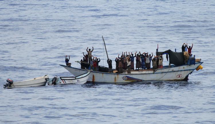 Pirater. EU skruer op overvågningen af blandt andet de såkaldte pirathavne. 