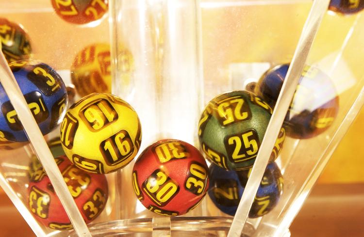 Rekord. For anden uge i træk er den store gevinst ikke vundet. Nu er rekordbeløbet oppe på 73 millioner kroner. 