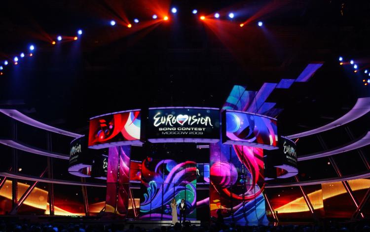 mgp. To af melodierne til en af del-finalerne ved årets svenske Melodi Grand Prix er havnet på nettet, og det har fået arrangørerne til at lægge samtlige sange frem, så de lækkede sange ikke kan få en konkurrencefordel. Fotoet er fra Moskva, hvor den internationale MGP-finale blev afholdt sidste år. I år finder finalen sted i Oslo i slutningen af maj. 