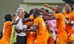 Farvel. Vahid Halilhodzic jubler med sin nu tidligere trup efter en scoring ved Africa Cup of Nations for en måned siden. Arkivfoto. 