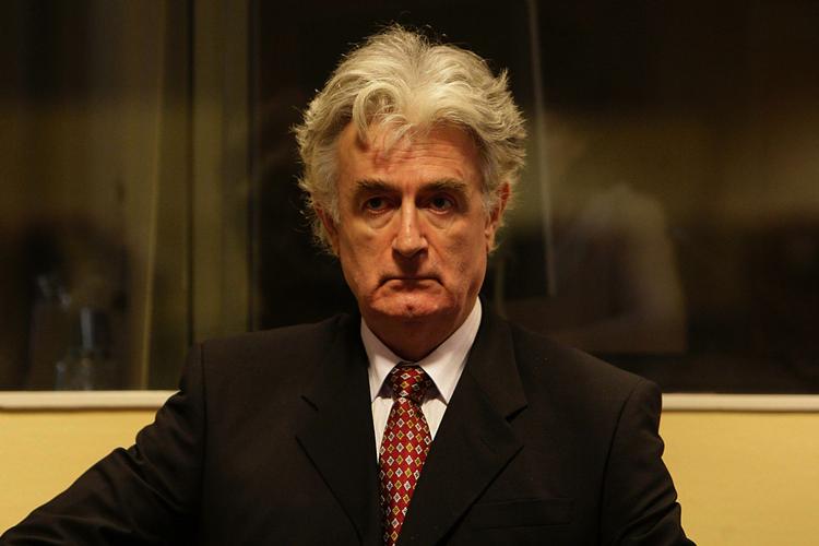 Opgør. Radovan Karadzic vil have mere tid til sit forsvar og har derfor valgt at boykotte retssagen mod ham. 