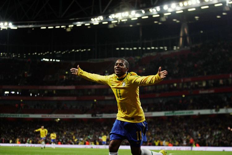 selvtillid. Robinho scorede for Brasilien, da holdet i denn uge vandt med 2-0 over Irland i en testkamp før VM. Arkivfoto. 