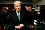 »Ikke at skrive under på Icesave-loven var den vanskeligste beslutning i mit politiske liv«, siger Islands præsident, Ólafur Ragnar Grímsson. 