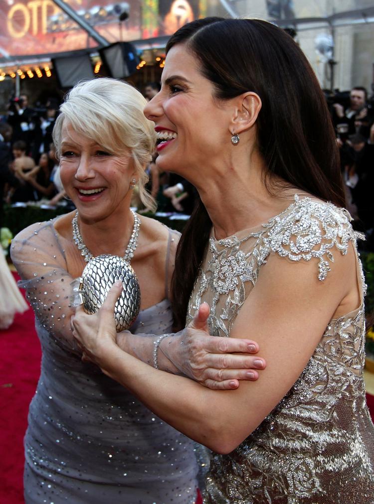 Helen Mirren og Sandra Bullock. 