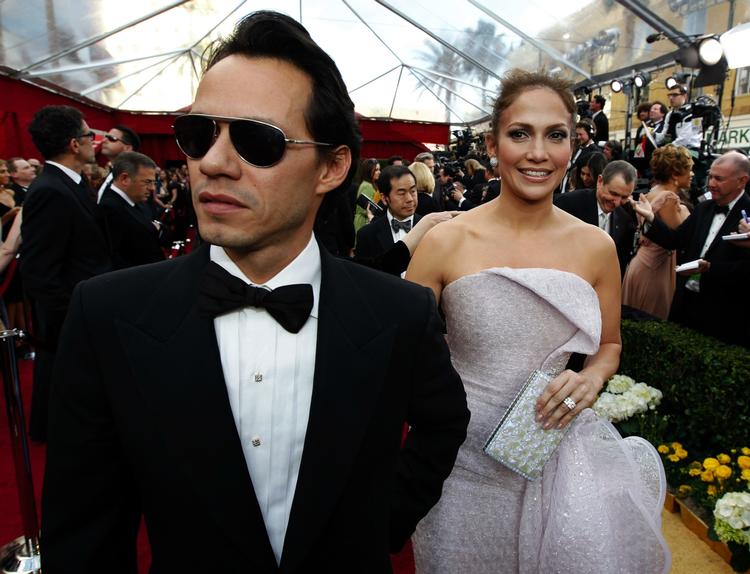 Ægteparret Marc Anthony og Jennifer Lopez ankommer til filmfesten. 