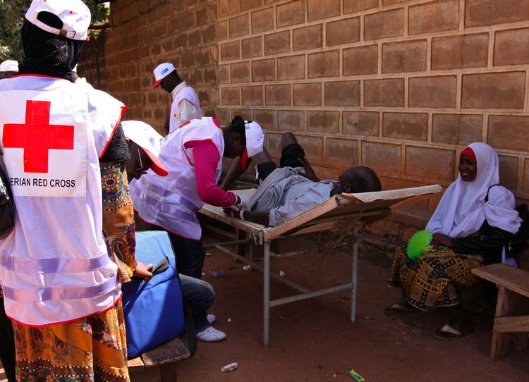 Kampe. Mindst 500 nigerianere har mistet livet  under blodig konflikt mellem kristne og muslimer. Dette billede stammer fra januar, hvor det også kom til dødelige sammenstød. 