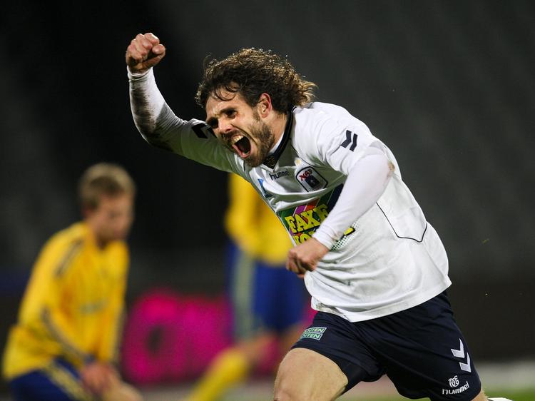 MATCHVINDER. AGF's Peter Graulund var yderst nærgående i dag og sikrede sit hold en 1-0-sejr over Brøndby. 