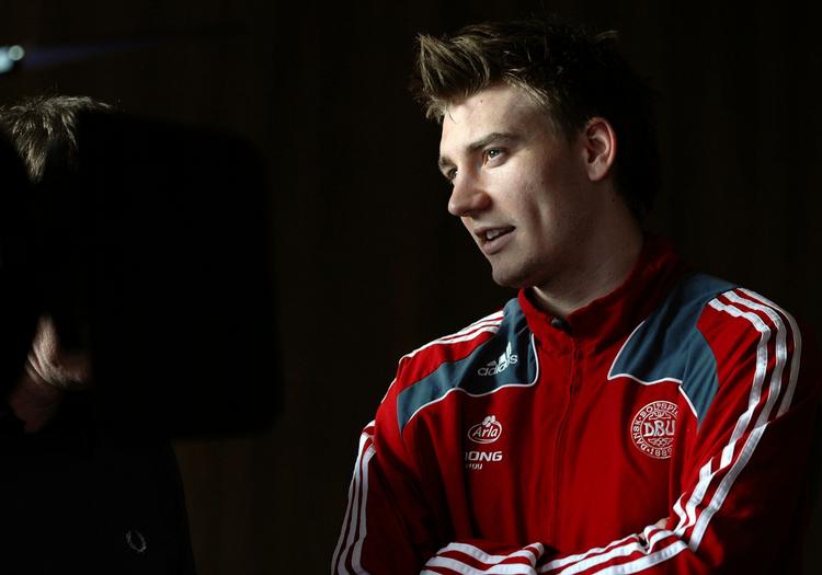 målsulten. Nicklas Bendtner har været en tur i den engelske presses vridemaskine oven på danskerens mange brændte chancer. Men det tager han sig ikke af. Arkivfoto. 
