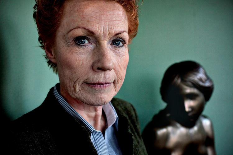Ferieafløser. Alice Eriksen udlåner kopien af skulpturen til Tivoli, mens den originale Den Lille Havfrue er udlånt til Expo 2010 i Shanghai. Foto: Per Folkver 
