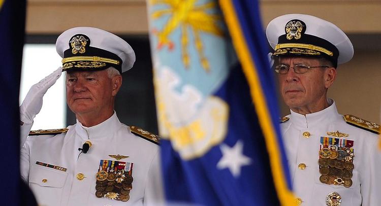 Veteranfarvel. Den store rapport om amerikansk forsvarspolitik - den såkaldte QDR, Quadrennial Defense Review - er netop blevet præsenteret for Kongressen. Den viser, at Bushs 'lange krig' mod terror lakker mod enden. Foto: Jerry Morrison 