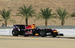 tændrørsproblemer. Selv den bedste kører er afhængig af materiellet, når der køres Formel 1-ræs. Sebastian Vettel førte længe i gårsdagens løb i Bahrain, men måtte i pit for at få skiftet tændrør. 