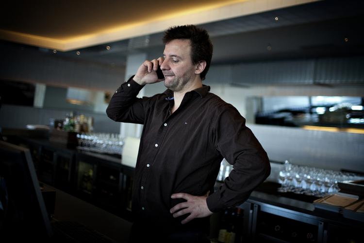 Indehaver Anders Selmer modtog nyheden om michelinudnævnelse på telefonen tirsdag. 
