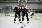 Dengang. For blot halvandet år siden præsenterede Herlev Hornets to nye canadiske spillere, Kevin Estrada og Ash Goldie. Arkivfoto. 