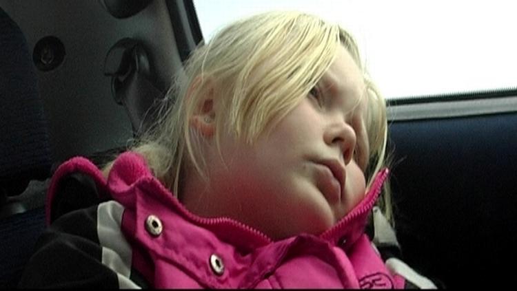 Ønskebarn. Mads og Mettes forældre har kæmpet om børnene siden skilsmissen. Først kæmpede de om Mads. Nu kæmper de om Mette. Foto: DR 