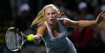 avancement. Med sejren over Zheng Jie er Caroline Wozniacki sikret en indtjening på 750.000 kr. i turneringen. Med en eller to sejre yderligere er præmien 1,75 eller 3,5 millioner kroner. 