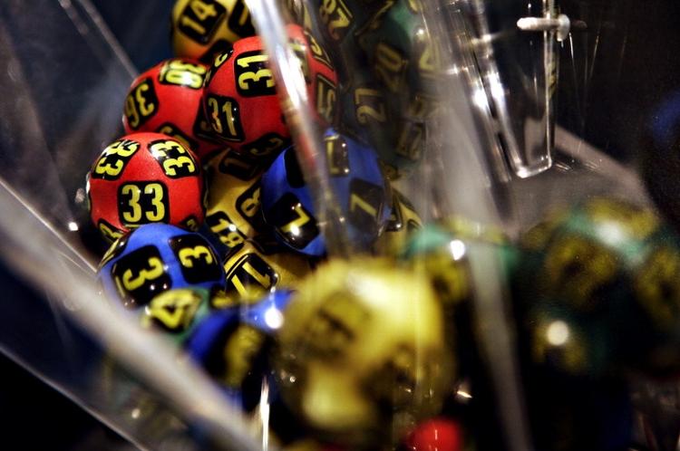 LOTTO. Rekordgevinst får mange til at satse på onsdagslotto. 