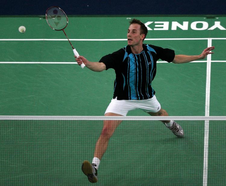 suveræn. Peter Gade kommanderede Park Sung Hwan rundt på banen ved Swiss Open. Arkivfoto. 