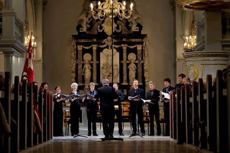 Ars Novas koncert var en særegen oplevelse, hvor solister sang bibelcitater, kun sjældent afbrudt af et kor. Men alligevel fyldt med livgivende variationer. Foto: Martin Lehmann