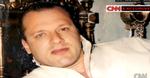 Dobbeltfarvet. Han ligner en almindelig amerikaner, David Headley. Det mest karakteristiske ved ham er, at han har et brunt og et blåt øje. Foto: CNN 