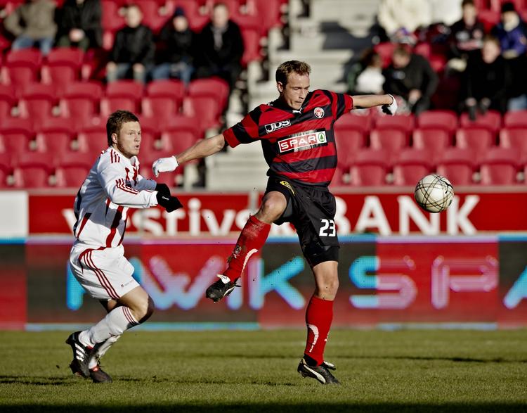 farlig. Frank Kristensen er i form for FC Midtjylland inden opgøret mod Silkeborg. Arkivfoto. Polfoto 