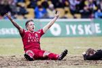 straffe. To gange følte Nicki Bille Nielsen sig snydt for et straffespark. 