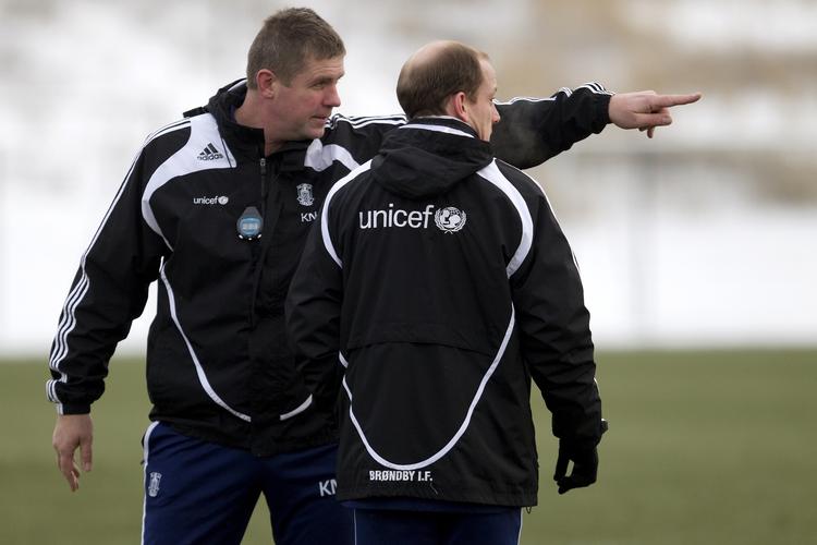 6. januar 2010 Kent Nielsen påbegynder sit andet år i Brøndby. I vinterpausen hentes en defensiv forstærkning i skikkelse af hollænderen Remco van der Schaaf, men i den anden ende af  banen bliver topscoreren Morten 'Duncan' Rasmussen solgt. 