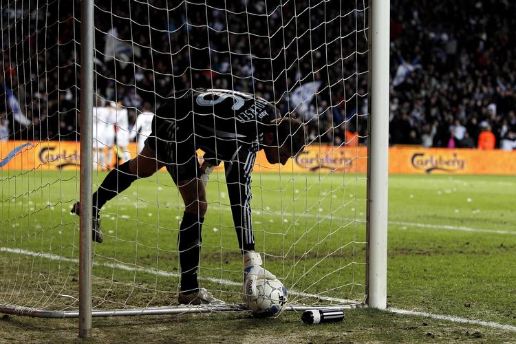 14. marts 2010 Brøndby taber til ærkerivalerne fra FCK med 2-0 i Parken. 