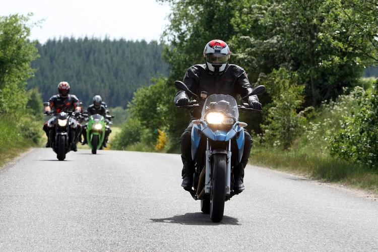 Motorcykelkraft på landevejene er primært en fornøjelse for mænd over 40, viser tal fra Danmarks Statistik. 