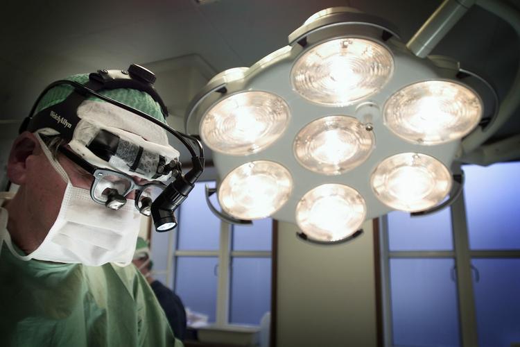 KONKURRENCE. Læger skal i højere grad belønnes for deres dygtighed, mener en række borgerlige politikere. 