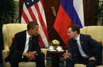 De to præsidenter, Obama og Medvedev, mødtes tilbage i november i Singapore, hvor de også diskuterede atomvåben. 