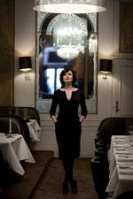 Forklædt som kvinde. Leonora Christina Skov (f. 1976) er magister i litteraturvidenskab og anmelder ved Weekendavisen. 'Silhuet af en synder' (find anmeldelsen nedenfor) er hendes tredje roman. 