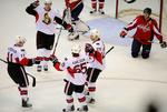sejrsmål. Ottawa Senators jubler over sejrsmålet i overtid i kampen mod topholdet fra Washington Capitals. 