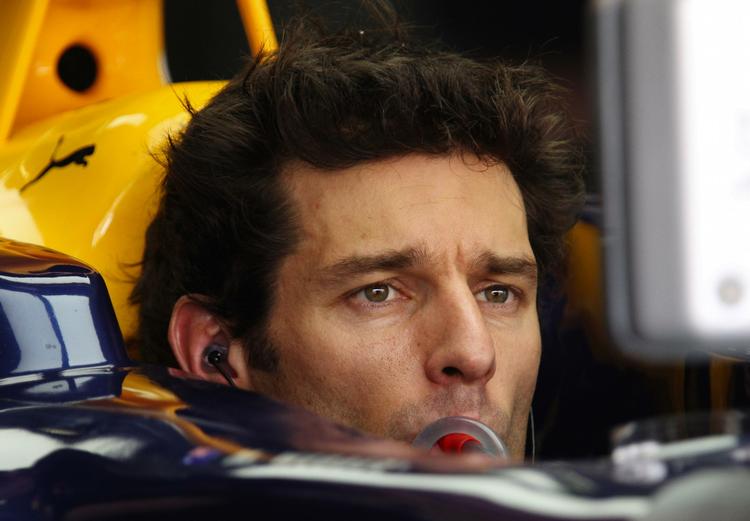 Pole. Mark Webber starter forrest i Malaysia, mens holdkammeraten Sebastian Vettel kommer i næste række. 