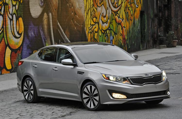 Kia Optima kommer til Danmark næste forår. Den skla bl.a. tage kampen op med Mazda 6 og Ford Mondeo 