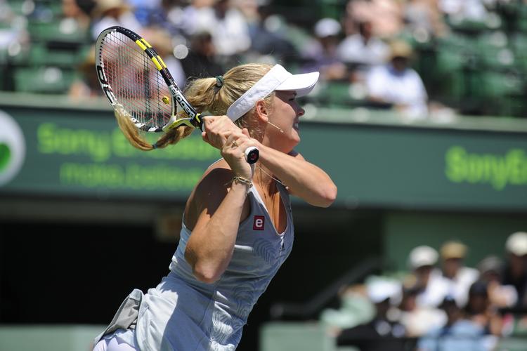 suveræn. På 56 minutter spillede Caroline Wozniacki sig videre til anden runde i Florida. 